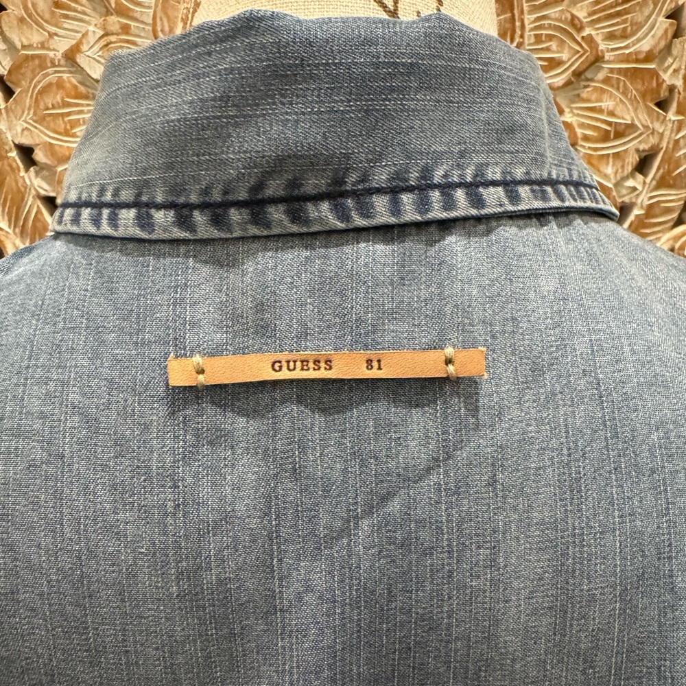 Guess Snap Buttons, 100% Tencel, Long Sleeve, Blue Denim-like Shirt- size S - Picture 12 of 16